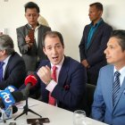 El diputado Víctor González del partido Vox en una visita a Ecuador.