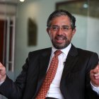 El ministro ecuatoriano de Exteriores, Mauricio Montalvo, durante una entrevista con Efe, hoy en Quito (Ecuador).