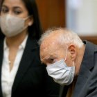 03/09/2021 16:25 (UTC)
Crédito:
EFE
Fuente:
EPA/BOSTON GLOBE POOL
Autor:
DAVID L. RYAN / POOL
Temática:
Justicia e interior » Poder judicial » Administración de justicia
Religión y credos » Religión católica
El cardenal expulsado Theodore McCarrick (derecha) aparece en su comparecencia ante el Tribunal de Distrito de Dedham acusado de agredir sexualmente a un joven de 16 años durante una recepción de boda en Wellesley College en 1974. en Dedham, Massachusetts.