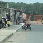 La Policía señala que los traficantes de droga buscan apropiarse de sectores cercanos al puerto marítimo, desde donde se han incautado grandes cargamentos de drogas.