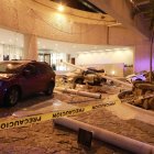 Vista general de daños en los edificios de la zona hotelera este martes, debido al sismo de 7.1 en el balneario de Acapulco en el estado de Guerrero (México).