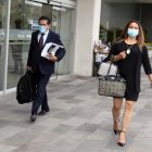 Defensores. El abogado José Moreno, durante su asistencia a una de las diligencias convocadas en el Complejo Judicial Norte de la capital.