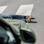 El grupo caminaba por la carretera cuando fueron embestidos por el conductor en estado de embriaguez