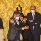 Guillermo Lasso dijo en el anuncio: "No podemos contratar parientes".