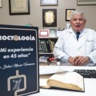 Trayectoria. El médico Bolívar Moreno lanza hoy la obra de su legado.