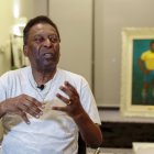 Imagen de archivo del exfutbolista brasileño Edson Arantes do Nascimento, Pelé, habla en entrevista con Efe en el museo Pelé, en Sao Paulo (Brasil).