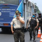 Acción. La Policía Nacional hace un operativo al sur de Guayaquil.
