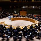 Por unanimidad, los quince países del Consejo acordaron una extensión sin cambios para la UNAMA, una misión política que lleva en el país desde 2002.