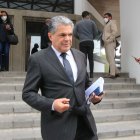 Defensa. Marcelo Ron defiende al excontralor Pablo Celi de la Torre.