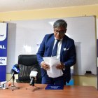 Quito. Paúl Ocaña, abogado de Aeroregional, defendió la operación lícita de la compañía.