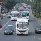 Transporte. Algunos de los buses urbanos que circulan en Guayaquil.