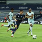 Joao Rojas fue la figura del compromiso.