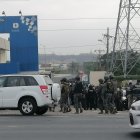 Policía llega a la cárcel Penitenciaría del Litoral.