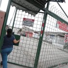 Las peatonales y callejones de la ciudadela del Maestro tienen rejas con puertas eléctricas. Los habitantes tienen las llaves para entrar y salir.