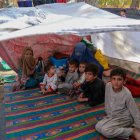 Niños agfanos en un campamento de refugiados en Kabul, en una imagen de archivo.