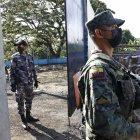 Puerta de ingreso de la Penitenciaría del Litoral que cuenta con 8.448 presos, de los cuales sólo 2.810 tienen sentencia. Los 5.638 están en proceso, según la SNAI.