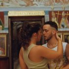 Un fotograma del vídeo que ha generado gran controversia en España.