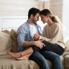 Tras el rompimiento, algunas parejas hacen eco del dicho que “donde hubo fuego cenizas quedan”.