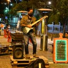 Entretenimiento. Los artistas animarán la noche en el barrio La Mariscal.