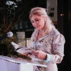 Figura. Liliana Febres-Cordero realizó el lanzamiento del libro en Colombia.