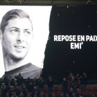 Homenaje al jugador argentino Emiliano Sala, en una imagen de archivo.