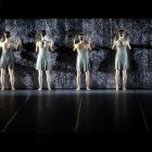 La obra "Dreamhunters" durante la inauguración del IV Festival Internacional de Artes Vivas de Loja 2019 (FIAVL), en una fotografía de archivo.