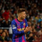 El defensa del Barcelona Gerard Piqué reacciona durante el encuentro del grupo E la UEFA Liga de Campeones entre el FC Barcelona y el FC Dinamo de Kiev este miércoles el estadio Camp Nou.