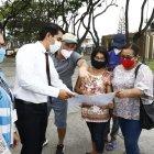 Los vecinos firmaron un documento en el que acordaron estar de acuerdo con la construcción.