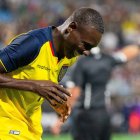 Janner Corozo, uno de los nuevos seleccionados llamado por Gustavo Alfaro, celebra su tanto en la victoria ante el cuadro mexicano.