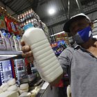 Sabor. Entre los sabores de yogur que más se prefiere está el de frutilla o mora, según los comerciantes de mercados consultados en un sondeo.