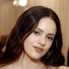 Después del galardonado álbum "El mal querer"" publicado en 2018, Rosalía sorprende a sus fans con "Motomami", a estrenarse en el 2022.