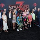 Foto de archivo del elenco de Stranger Things.