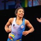 Lucía Yépez muestra su alegría luego de lograr el cetro mundial.