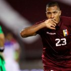 Salomón Rondón es un experimentado en el combinado de Venezuela y no estará ante la Tri.