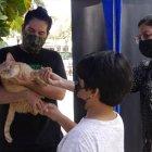 Asistencia. Diferentes familias acudieron a la jornada de adopción.