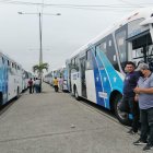 El plantón de buses en la avenida 25 de Julio.