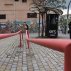 Deterioro. Las estaciones y la infraestructura de soporte del sistema Bici-Q están descuidadas, vandalizadas y en algunos casos sirven hasta de botadero de basura y parqueo de "scooters".