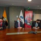 Halliburton y Petroecuador suscribieron el contrato para perforar más pozos petroleros.