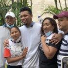 El boxeador Carlos Mina fue deportado de Estados Unidos tras permanecer detenido por 850 días en Nevada.