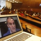 Cita. Desde EE. UU., José Serrano, exministro del Interior de Rafael Correa, compareció ante la Comisión de Fiscalización.