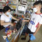 LOS PRODUCTOS EN ENVASES PEQUEÑOS, ENCUESTA, 25 DE NOVIEMBRE  DEL 2021 AMELIA ANDRADE Guayaquil-Ecuador Agencia (ag-expreso)