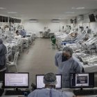 Brasil, uno de los países más azotados por la covid-19, vive hoy un momento de cierta estabilidad en relación a los contagios y muertes, que se encuentran en sus niveles más bajos desde prácticamente el inicio de la crisis sanitaria, en febrero de 2020. Imagen de archivo.