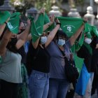 Mujeres se manifiestan a favor del aborto libre en Santiago (Chile)