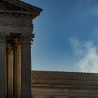 Vista del Tribunal Supremo estadounidense, este miércoles. El futuro del aborto legal en Estados Unidos empezará a decidirse hoy mediante un caso que tiene en vilo al movimiento feminista y esperanzados a los estados conservadores, deseosos de restringir al máximo ese derecho.