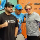 En la imagen, Austin St. John; el organizador de la Comic Con, Fernando Flores; y Daniel Pesina, co-creador de Mortal Combat.