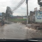 Las fuertes lluvias provocaron que el río Pita se desbordara.