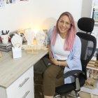 Josa Minchala es campeona de escalada, fotógrafa, emprendedora y maestra de joyería artesanal