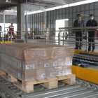 El sector logístico se prepara para recibir los paquetes en la modalidad 4x4, en el Aeropuerto de Quito.