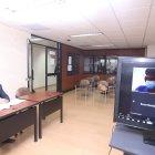 Diligencia. El mexicano compareció a la audiencia convocada por Iván Saquicela, presidente de la Corte.