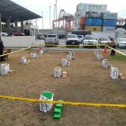 Los 1.102 bloques encontrados en una casa en Urdesa el miércoles pasado, suman a la cifra, que constituye un récord histórico de decomisos de droga en Guayaquil.